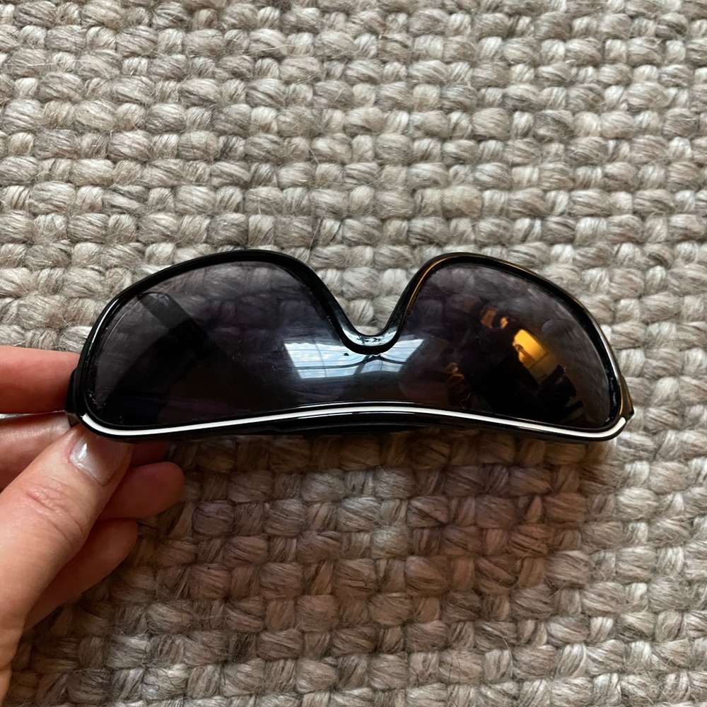 SUNGLASSES black white stripe mens or womens - Picture 4 of 8
